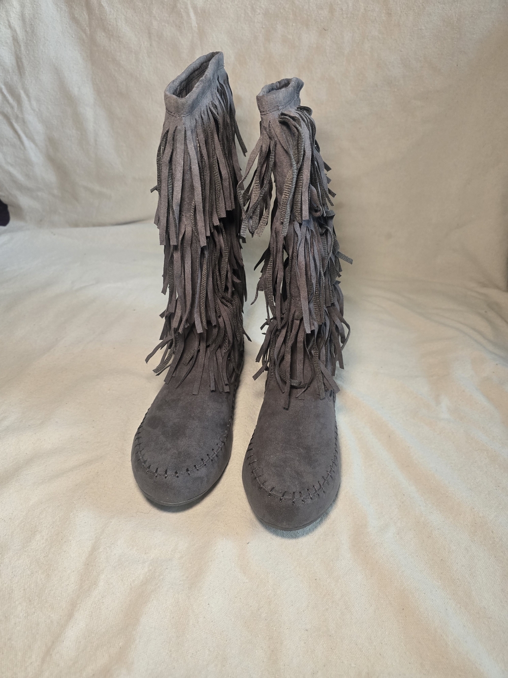 Arizona Gray Suede 3-Layer Fringe Mid-Calf Moccasin Boot Size 11 - Picture 6 of 9